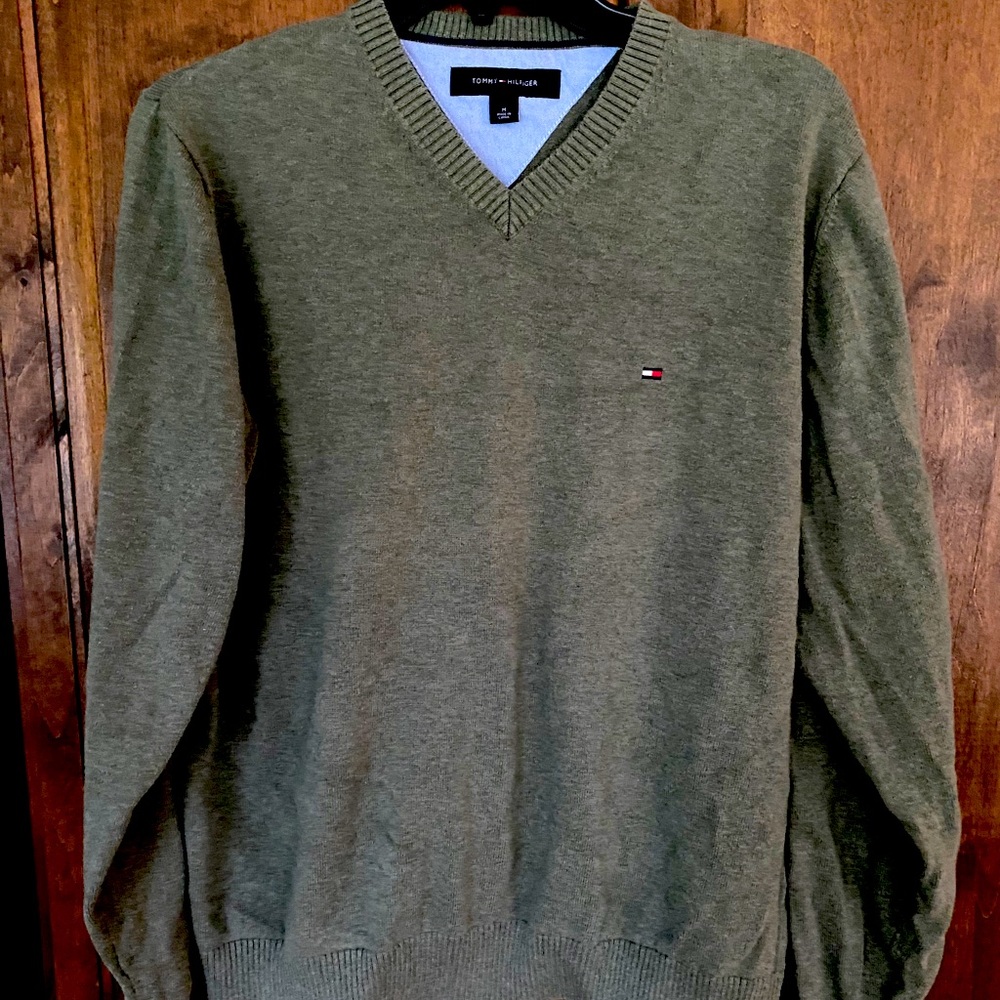 Tommy Hilfiger sweater